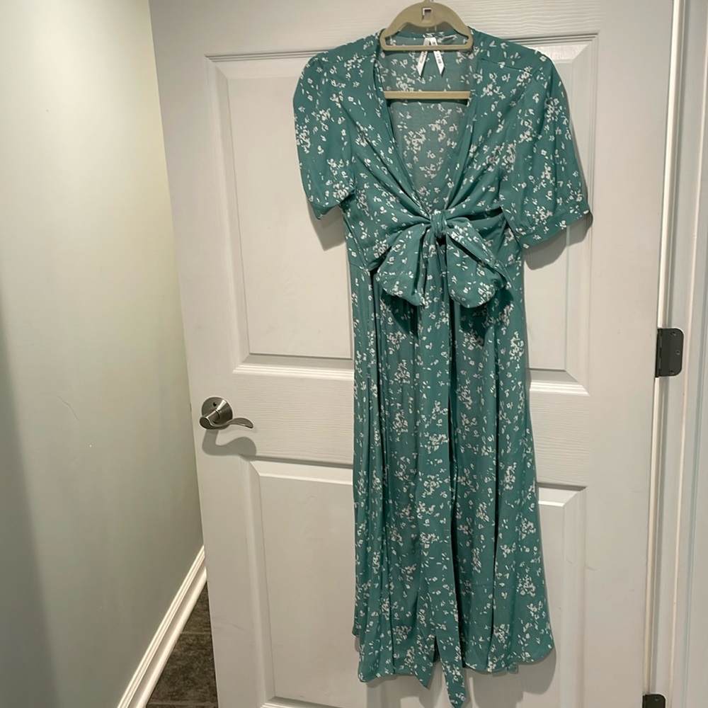 Beautiful teal maternity and nursing dress